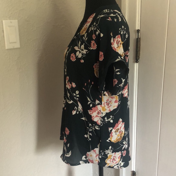 Ladies Maurices Green Floral T-Shirt Blouse - Size Small - Picture 4 of 7